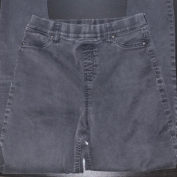 Black denim jeans worn - Picture 1 of 3